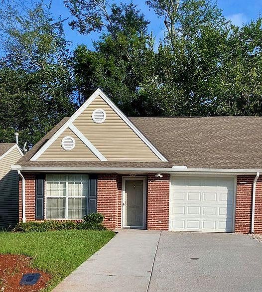 1st image of 141 Dalton Place Way