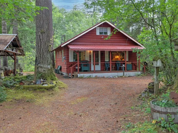 137 Nisqually Way, Ashford, WA 98304