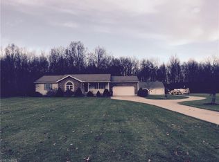 36420 Law Rd, Grafton, OH 44044