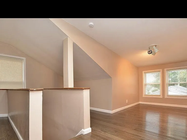 3619 Risch Ave — Photo 17