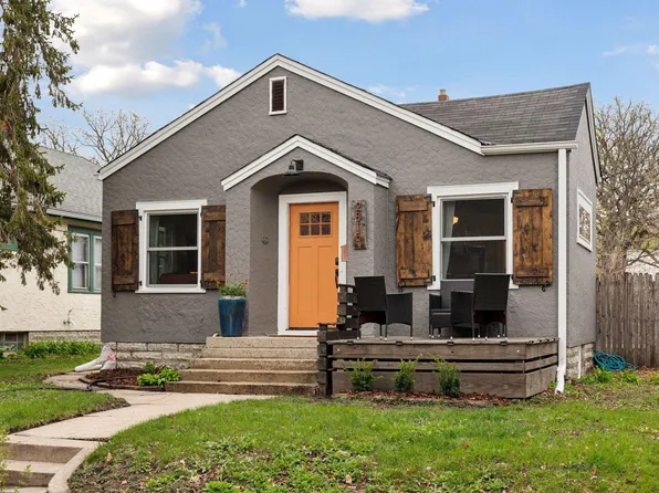 2815 38th Ave S, Minneapolis, MN 55406