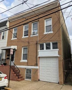 120 Cross St FLOOR 2, Harrison, NJ, 07029