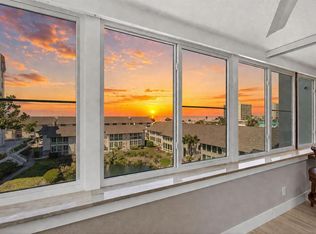 1080 W Peppertree Ln APT 305A, Sarasota, FL 34242