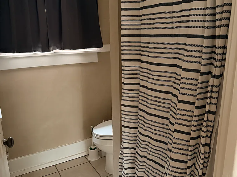 521 Slate Ave NW — Photo 6