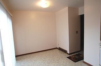 5th image of 1823 Willoway Cir N
