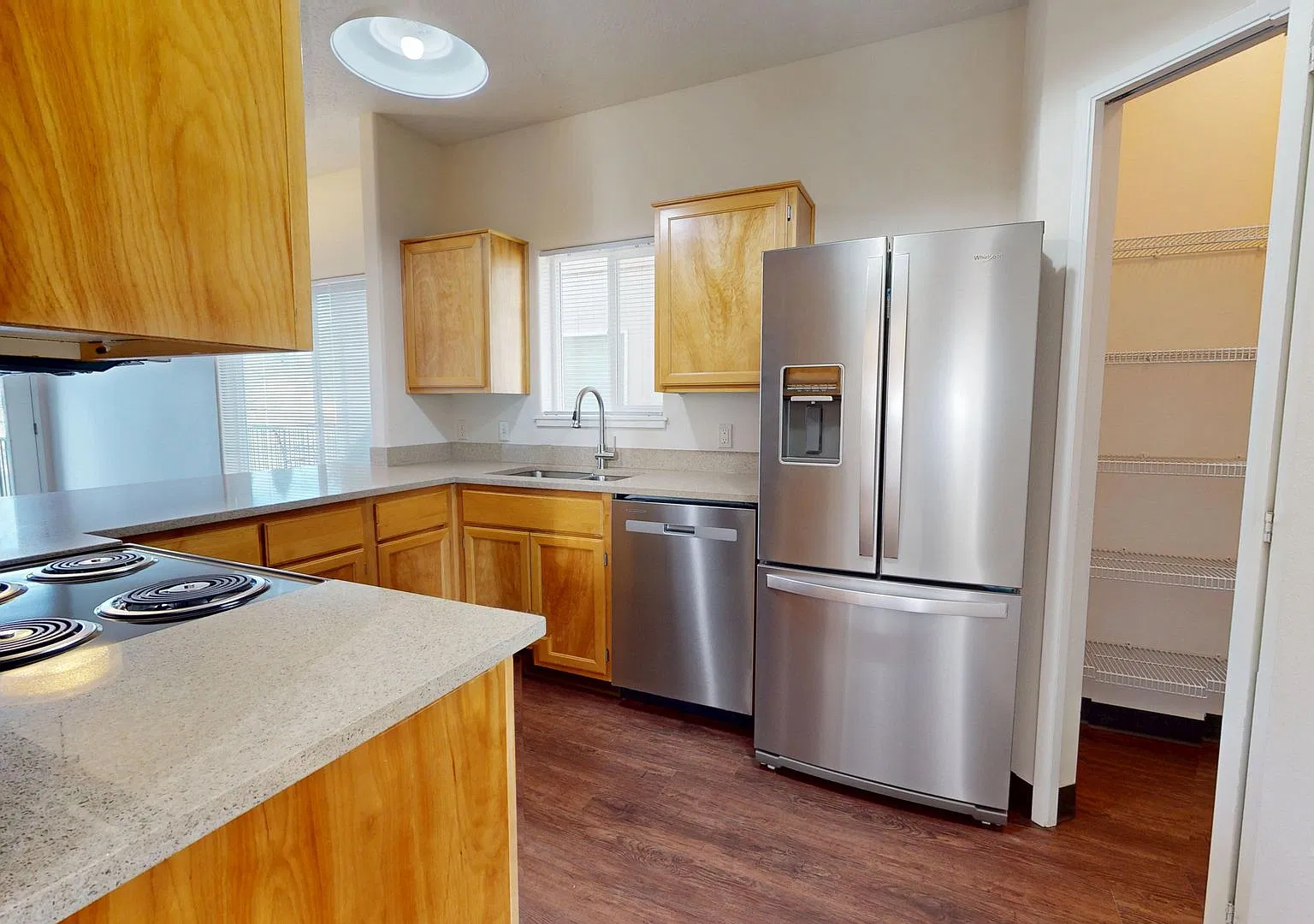 Kentfield Townhomes I & II — Photo 3