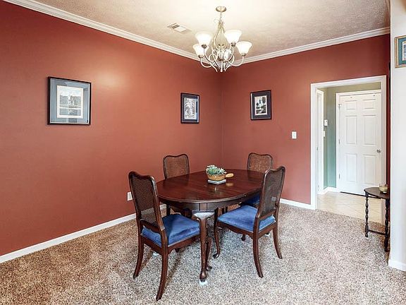 4th image of 114 Bay Meadows Dr