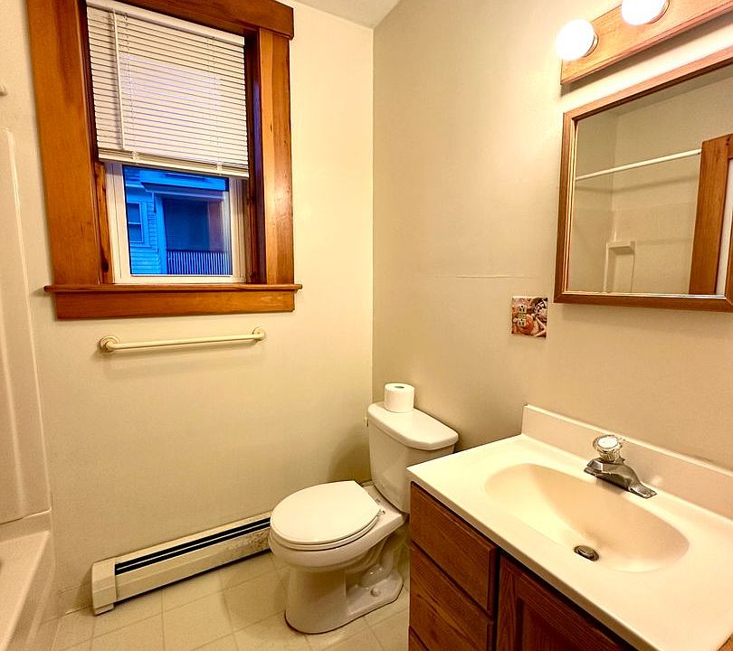 6 Main St 6 Main St Greenfield MA Zillow
