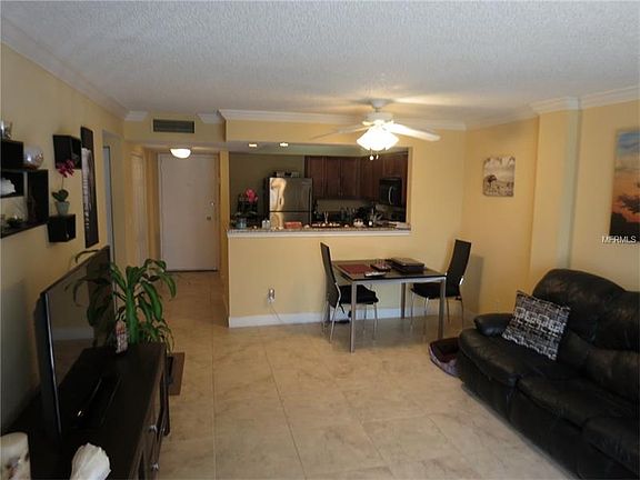 4th image of 2760 Coconut Bay Ln #223