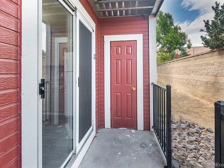71 S Sable Blvd #B12 — Photo 12