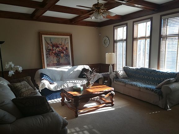 3rd image of 12457 Manchester Ave