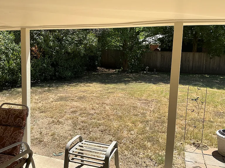 5909 Whitman Ave — Photo 11