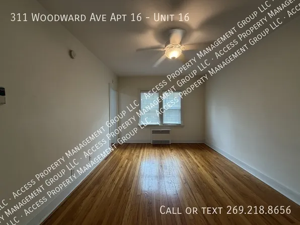 311 Woodward Ave APT 16, Kalamazoo, MI 49007