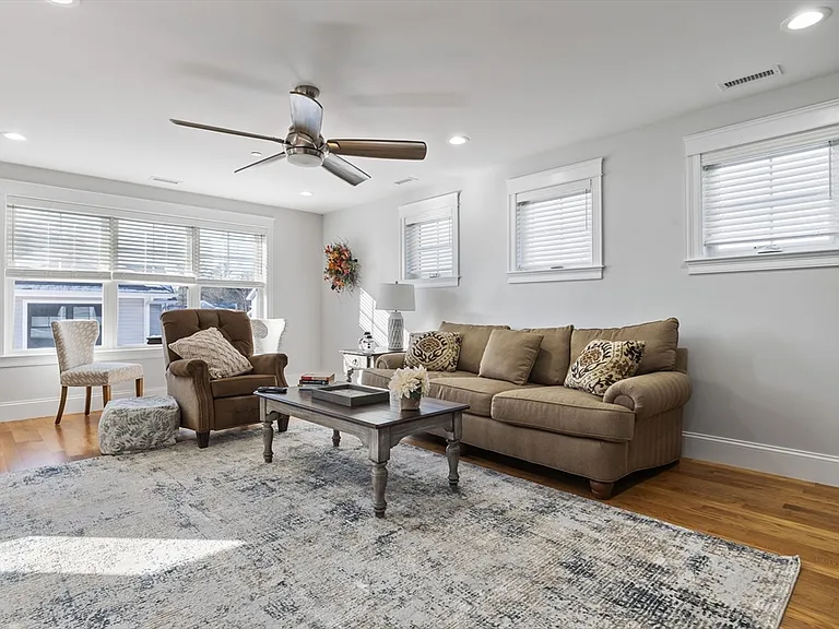 15 Rowell Ln #15 — Photo 33