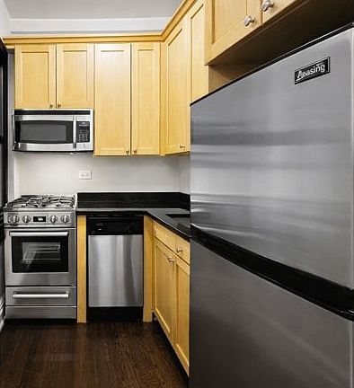 5th image of 166 2nd Ave #10LL