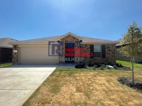 827 Peighton Dr, Cleburne, TX 76033