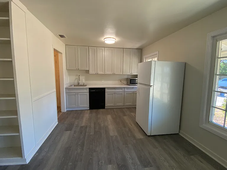 2417 Princeton Ave #1 — Photo 15