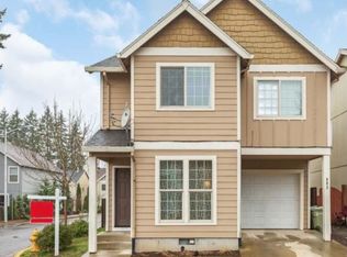 883 N 20th Way, Cornelius, OR 97113