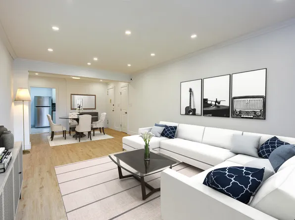 100-25 Queens Boulevard image 9 of 40