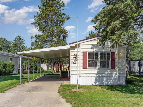 27 Evergreen Dr, Saint Louis, MI 48880