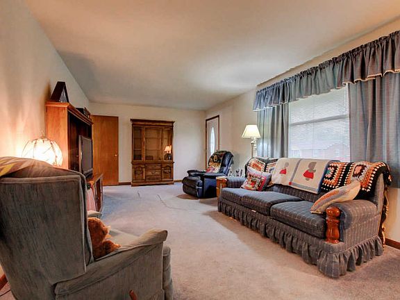 2nd image of 5012 Collinwood Dr