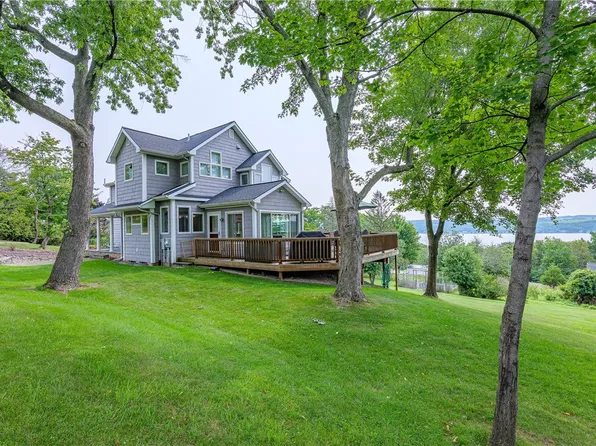 4591 Misty Hill Dr, Canandaigua, NY 14424