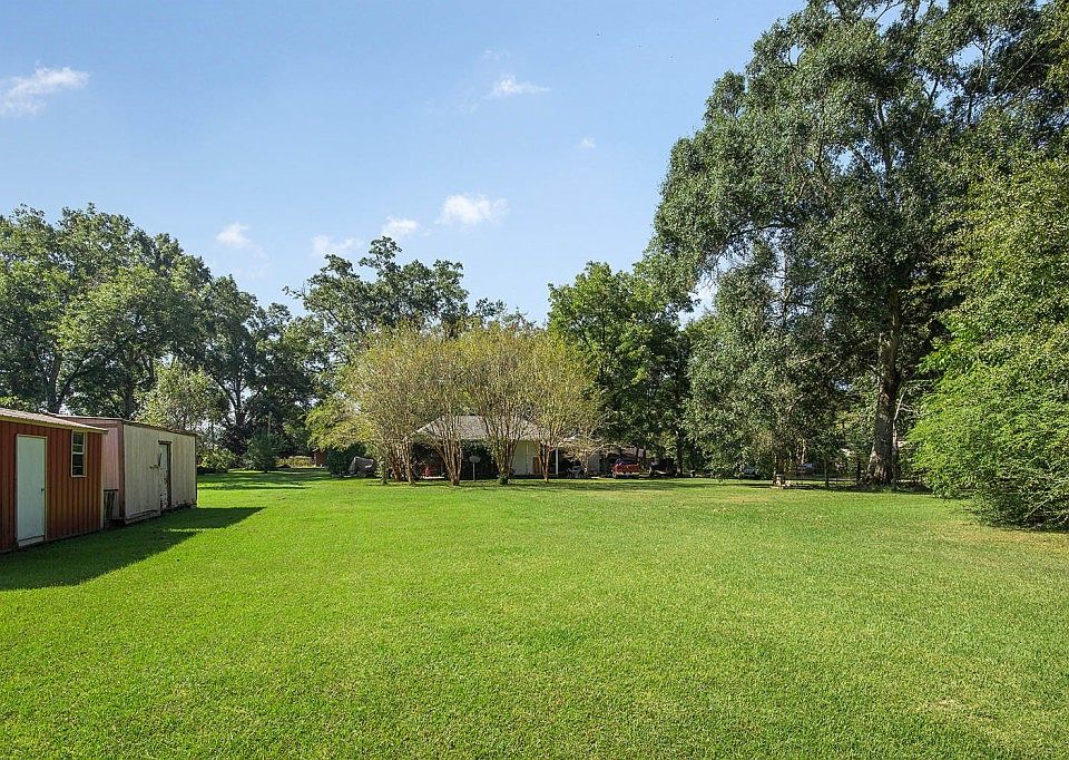 1st image of 3408 Dogwood Ln