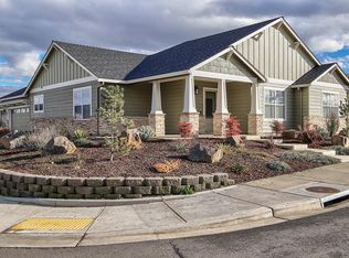 1014 Stonewater Dr, Eagle Pt, OR 97524