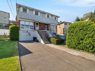 29 Elizabeth Place, Yonkers, NY, 10703