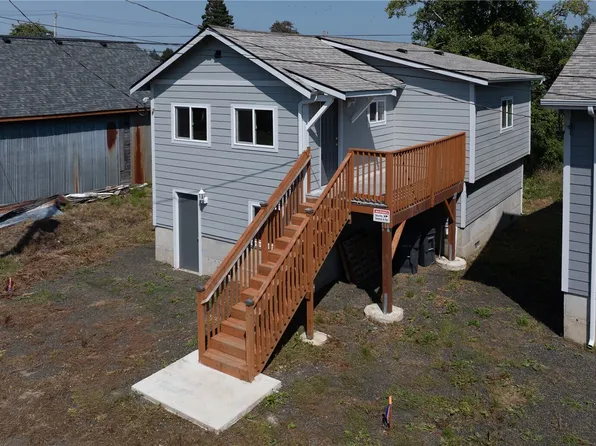 102 N Martin Street, Aberdeen, WA 98520