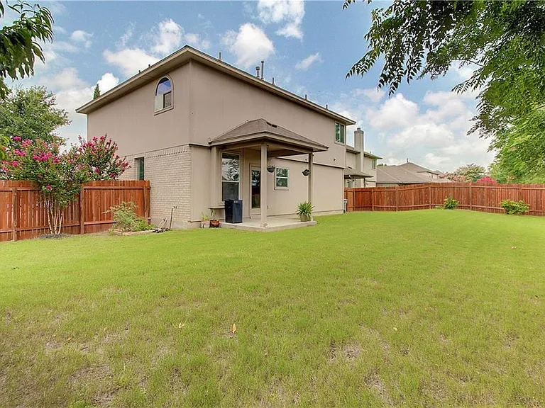 12221 Buzz Schneider Ln — Photo 28