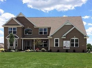 5816 Sterling Trl, Dexter, MI 48130