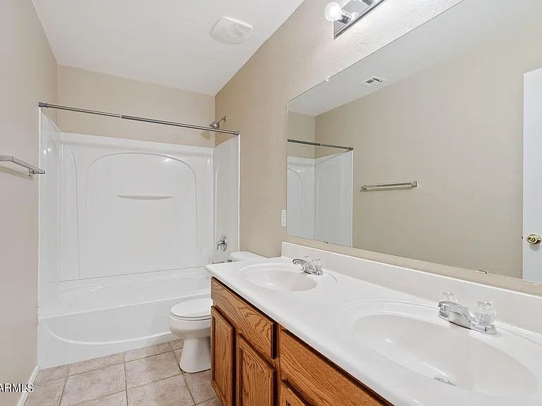 15410 N 169th Ln — Photo 34