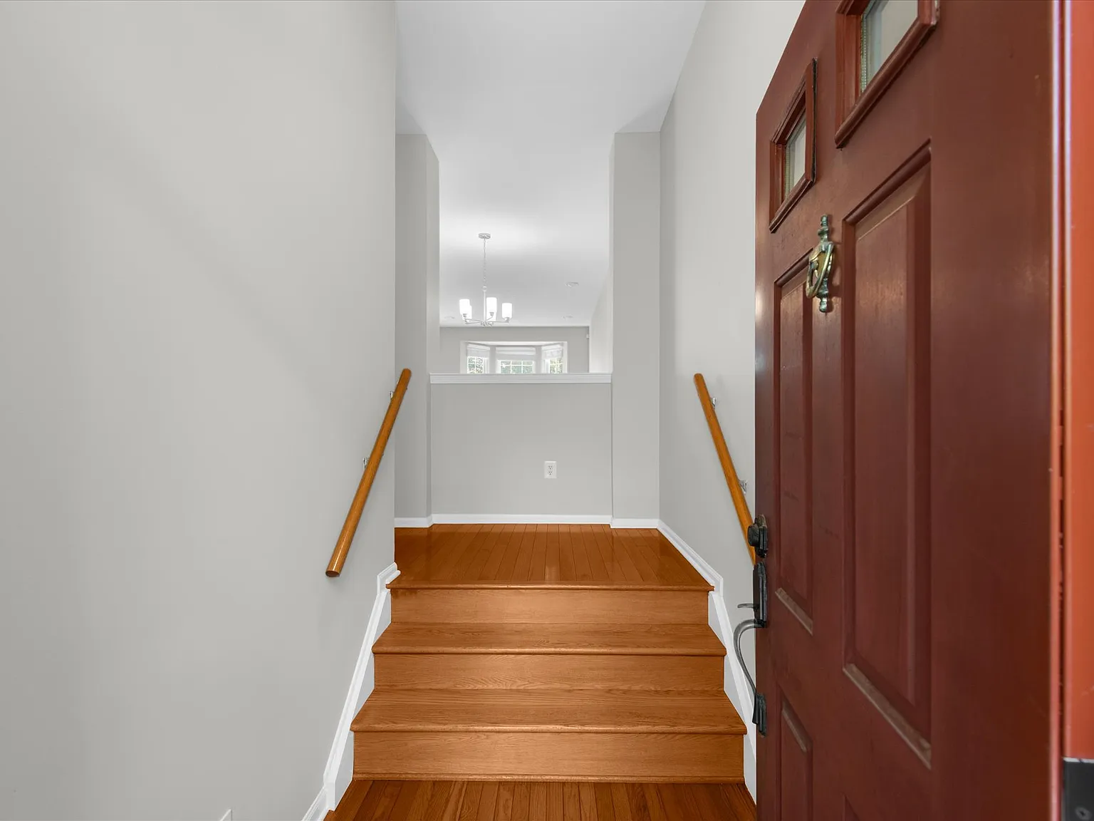 3 bed, 1816 sqft, $3,500 — Photo 4