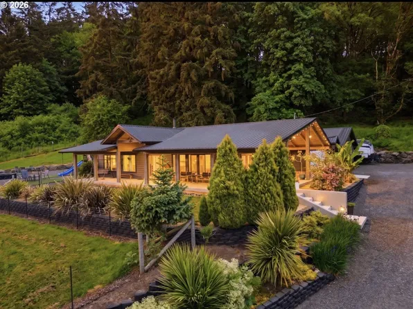 33192 Wilkins Rd, Eugene, OR 97408