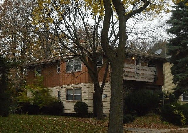 2nd image of 7743-7745 N 80th St