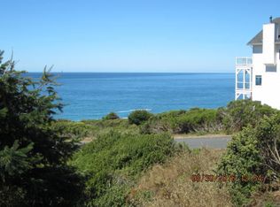 98 Dolphin Dr, Whitethorn, CA 95589