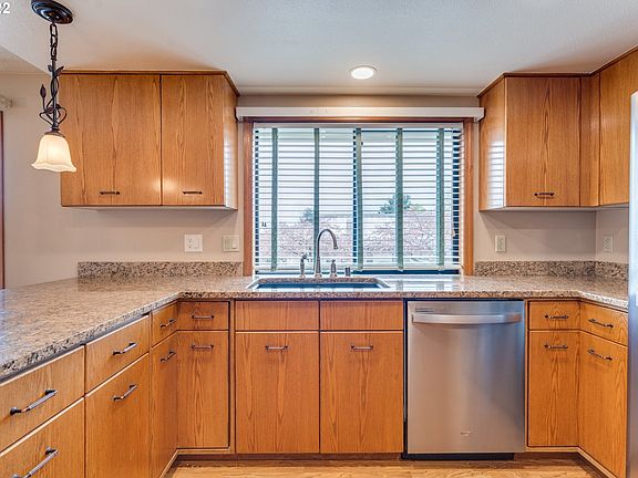 2nd image of 3020 SE 154th Ave