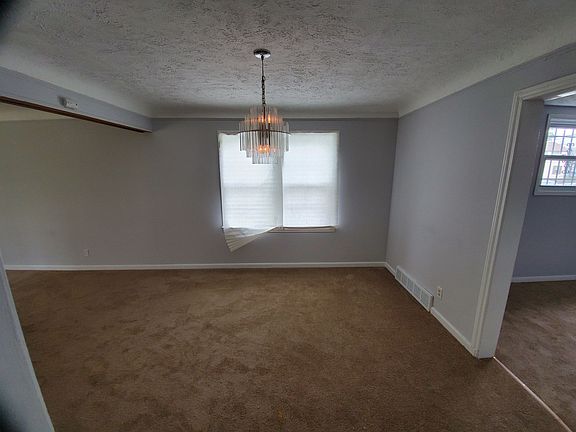 2nd image of 3899 Lee Heights Blvd