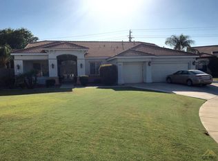 9615 Big Bear Lake Ct, Bakersfield, CA