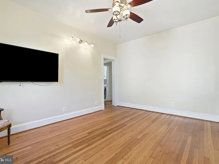 605 Ethan Allen Ave — Photo 11