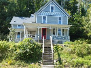 199 Riverside Dr, Factoryville, PA 18419