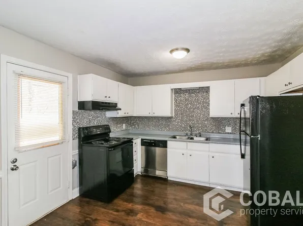 437 Creekview Ct, Scottdale, GA 30079
