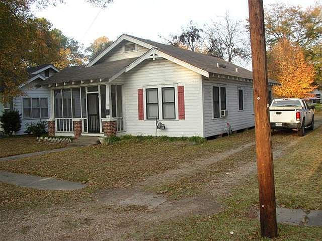 2nd image of 712 N 5th St