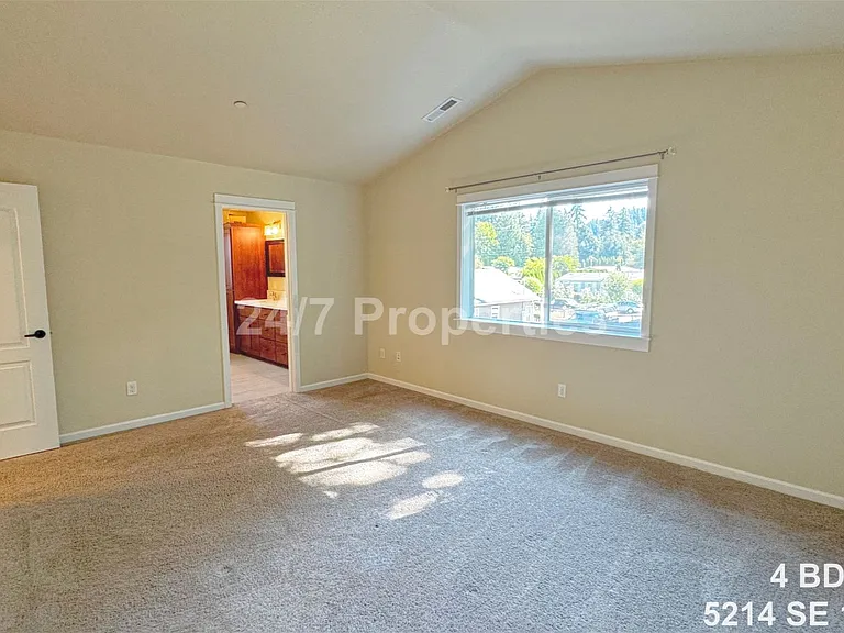 5214 SE 130th Pl — Photo 11
