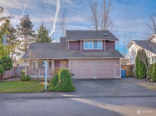 989 Rose Pl, Buckley, WA 98321