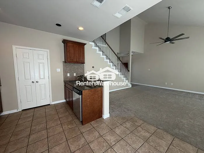 3612 Vienna St — Photo 29
