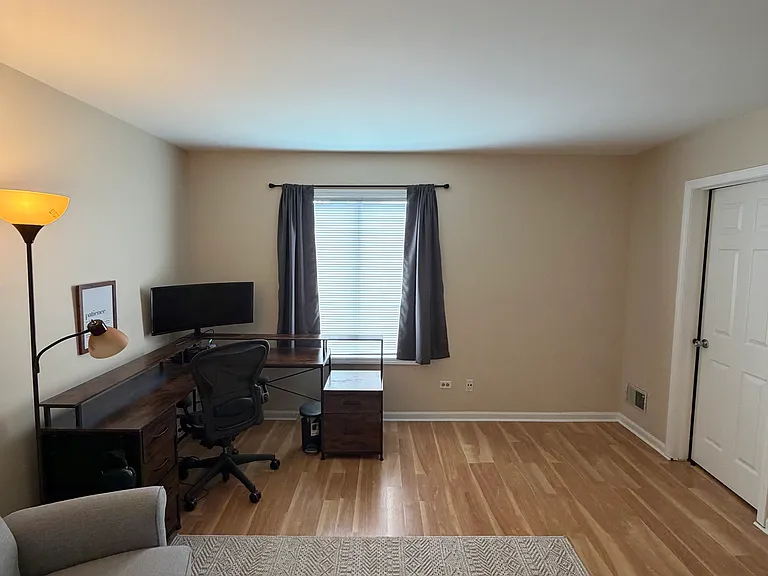 Walnut Cir — Photo 22