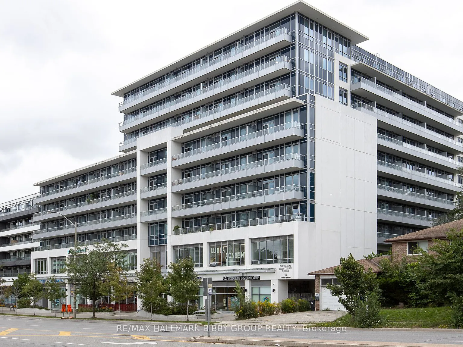 The Village Residences — Photo 1