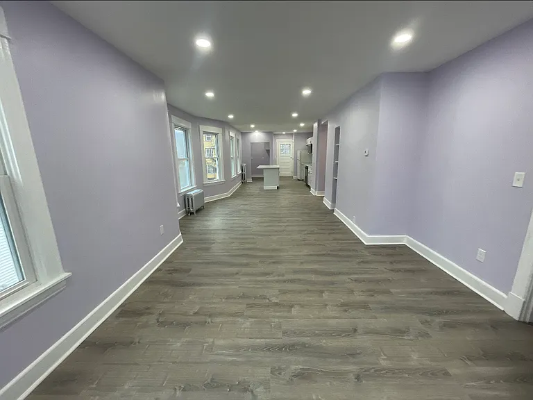 66 Dearborn St #2 — Photo 8